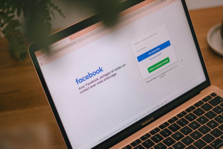 How Turning Off Comments Can Protect Your Facebook